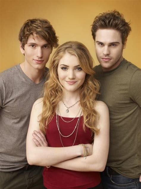 the 9 lives of chloe king|skyler samuels wikipedia.